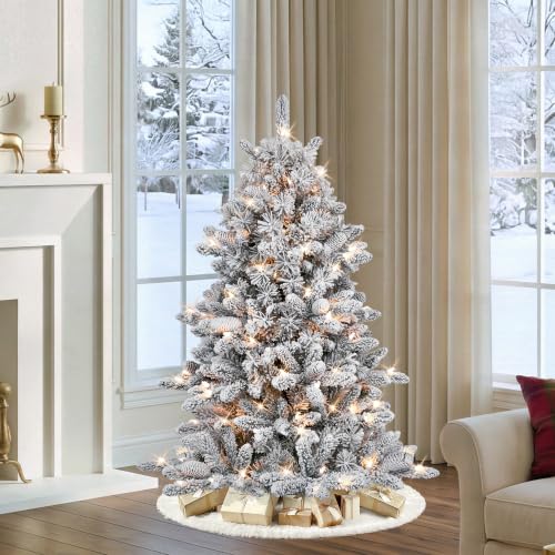 Puleo International 4.5ft Flocked Bennington Fir Pre-Lit Christmas Tree with 150 Clear Lights