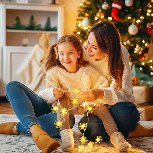 Minetom 2 Pack Snowflakes Lights - 14 Ft 30 LED Waterproof Shatterproof Xmas Fairy Lights for Indoor Decor