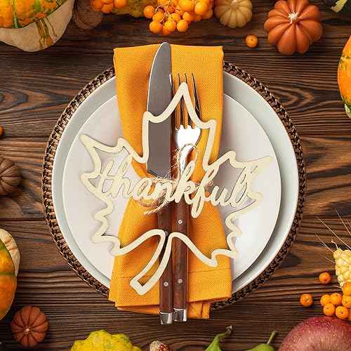12 Pcs Thanksgiving Maple Leaf Pumpkin Wooden Plate Decor Grateful Wood Cutouts Fall Autumn Thankful Blessed Favour Gather Party Place Card Table Settings Signs for Farmhouse Dining Table