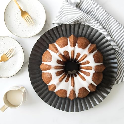 Nordic Ware 15-Cup Anniversary Bundt Pan - Gold, Cast Aluminum, Nonstick - Variation of THIS listing