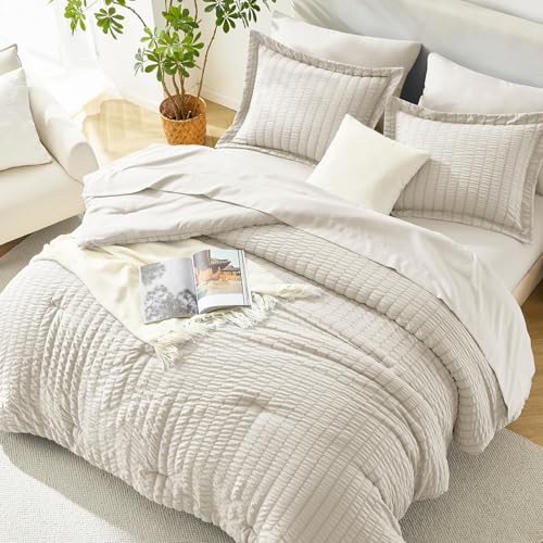 Queen Comforter Set 7-Piece Seersucker Bed in a Bag - Beige, All-Season Bedding