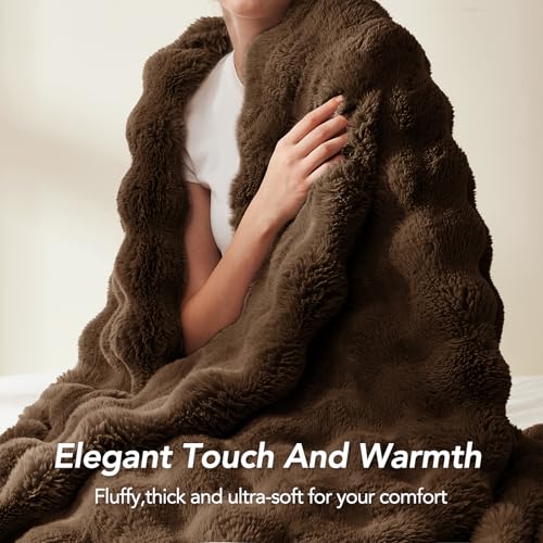 L'AGRATY Faux Rabbit Fur Throw Blanket 50x60 Inches Cocoa Brown