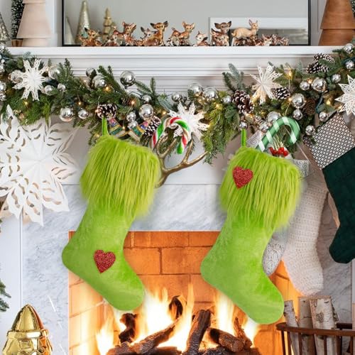 nuvagiki 2-Pack 18-Inch Green Velvet Christmas Stockings for Mantle or Wall Decor