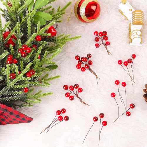 DIYASY 240 Pcs Artificial Holly Berries, Mini 10 mm Christmas Fake Berries with Wire Stems Xmas Red Berry Stems Picks for Christmas Tree Decorations Wreath Craft Wedding Party Decor