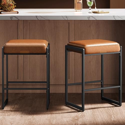 VASAGLE Bar Stools Set of 2, Counter Height, PU Leather, 26-Inch
