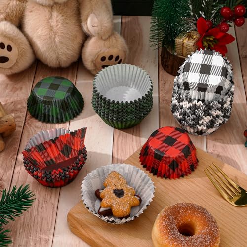 Whaline 600pcs Christmas Buffalo Plaid Cupcake Liners 2 x 1.2 inch, Holiday Paper Baking Cups for Xmas Party