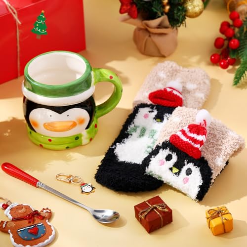 Sliner Penguin Christmas Mug Gift Set with Spoon, Socks & Keychain - Holiday Coffee Cup