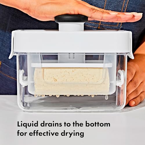 Tofu Press with Adjustable Strength - Water-Extracting Kitchen Gadget