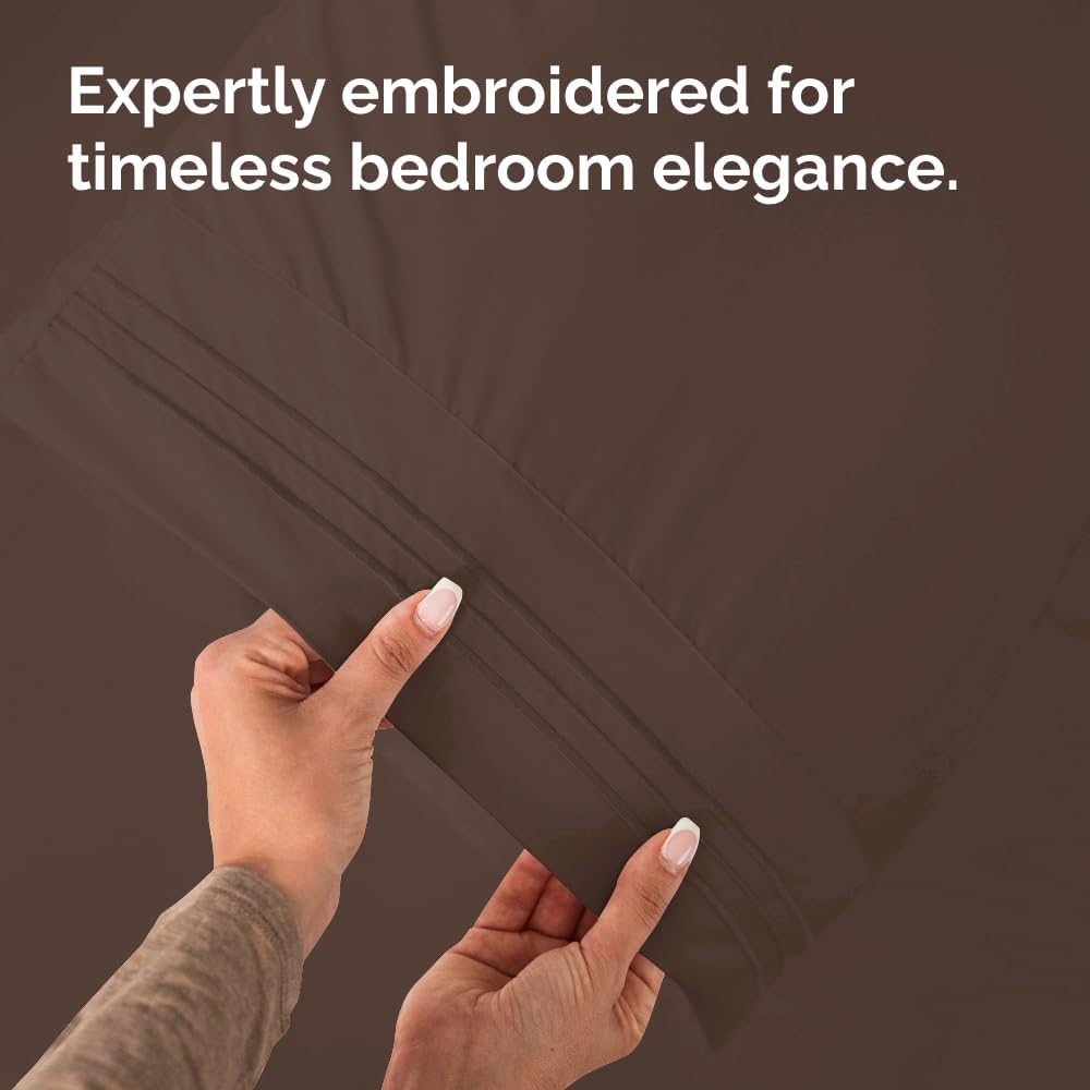 Skiennix Standard Pillow Cases Set of 2 - Ultra-Soft Hotel Quality Covers - Comfy, Wrinkle-Free, Stain Resistant - Machine Washable - Brown