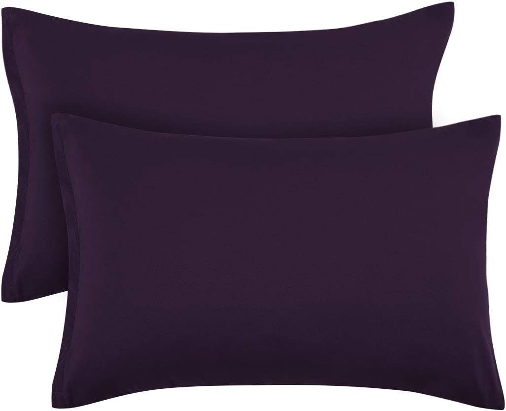 PiccoCasa Zippered Pillowcases - Soft 100% Brushed Microfiber Set of 2 | Standard Size 20"x26" - Plum