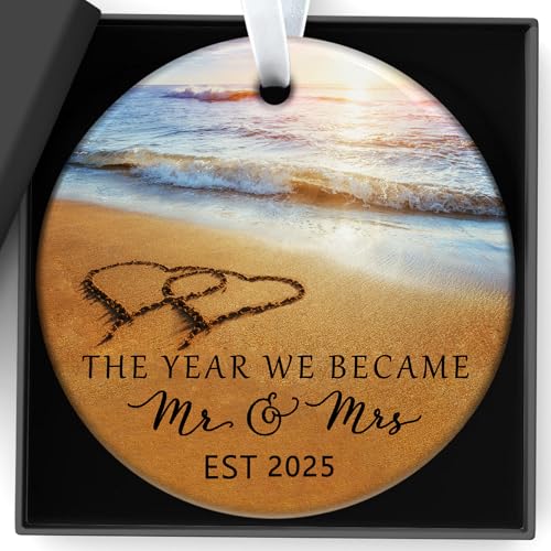 Wedding Gifts Engagement Gifts for Couples 2025 Bridal Shower Gift Mr and Mrs First Christmas Married Ornament 2025 Just Married Gift for Newlywed Couple Bride Her Women Friends(2)
