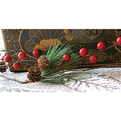 Winter Garland Christmas Decoration of Red Berries, Pine Cones & Evergreen Pine Needle ? Unlit Holiday Berry D?cor for Home, Kitchen, Bar & Fireplace & Decorative Outdoor Greenery 6 Ft Long Clearance