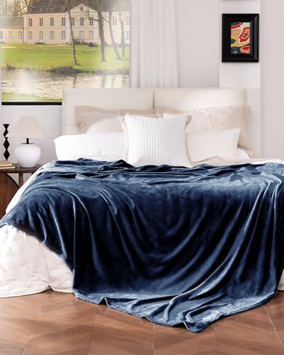 blunique Navy Fleece Blanket Twin XL Size, Soft Cozy Blankets for Bed and Couch, Machine Washable Luxury Microfiber, Lightweight Portable Plush Blanket for Travel, Camping, Pets, Women, Adults