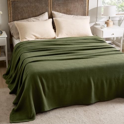 Oversized King Cotton Blanket with Herringbone Weave - Moss Green, Bedsure