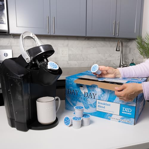 Day To Day Coffee Pods Breakfast Blend Medium Roast 200 Count - Compatible with Keurig