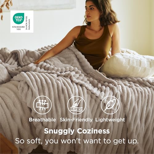 Bedsure King Size Beige Flannel Fleece Blanket - Ultra Soft & Cozy