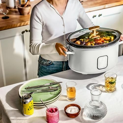 6 Quart Programmable Slow Cooker with 5 Preset Functions and Touch Display