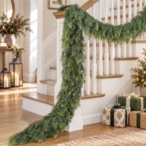 Yastouay 9 ft Cedar Christmas Garland with Lights | Real Touch Fuller Pine for Mantle