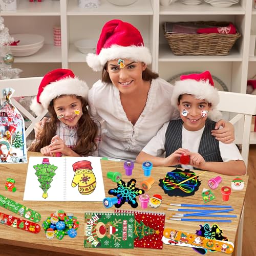 24Pack Christmas Coloring Books Kids Party Favors Bulk Holiday Gifts & Toys