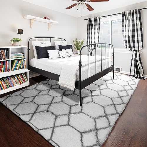 ONASAR 8x10 White & Grey Geometric Fluffy Area Rug - Modern Living Room & Bedroom Decor