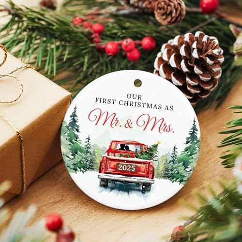 ZAGKOO First Christmas Married Ornament 2025 - Wedding Gifts for Couples 2025 - Mr and Mrs Gifts - Wedding Gift - Bridal Shower Gift for Married Newlywed Couples Bride Him Her - 1st Christmas Keepsake