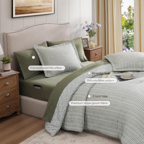 BLOOMHAVEN Queen Comforter Set - Reversible Green Plaid Floral Bedding 7 Pieces - Green Tea Variation