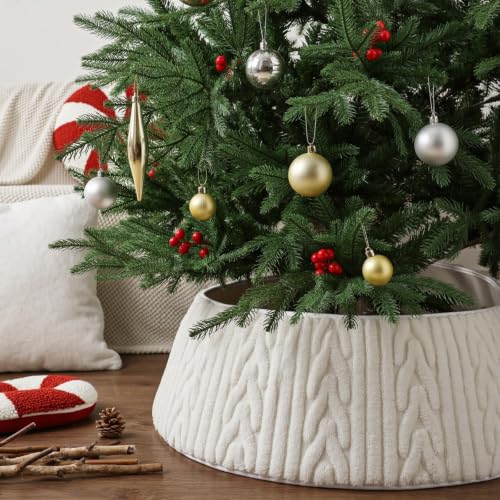 White Plush Tree Collar 28in Christmas Tree Skirt with Thick Herringbone Pattern - Bunny Chorus