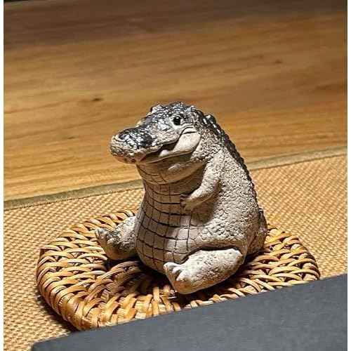 Handmade Crocodile Figurine, Alligator Statue Tea Ceremony Desk Pet, Animal Ornament Gifts for Tea Lovers, Christmas Party Favors