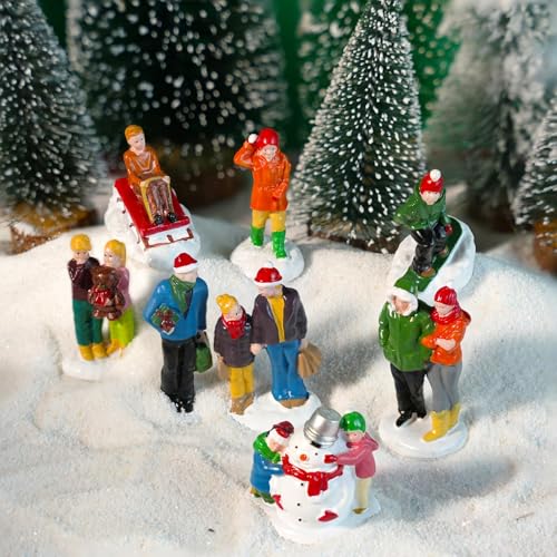 Rileryan 8 PCS Miniature Christmas Village People Figurines - Variation A