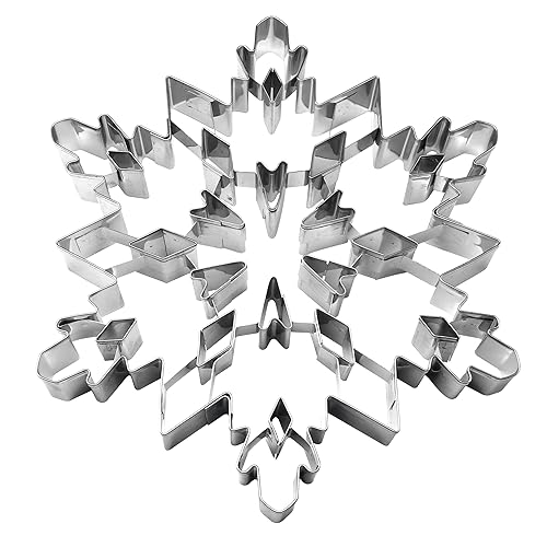 R&M Snowflake Cookie Cutter - 7.5 Inch Large Winter & Christmas Baking Tool - Single Snowflake Design for Cookies, Fondant & Crafts