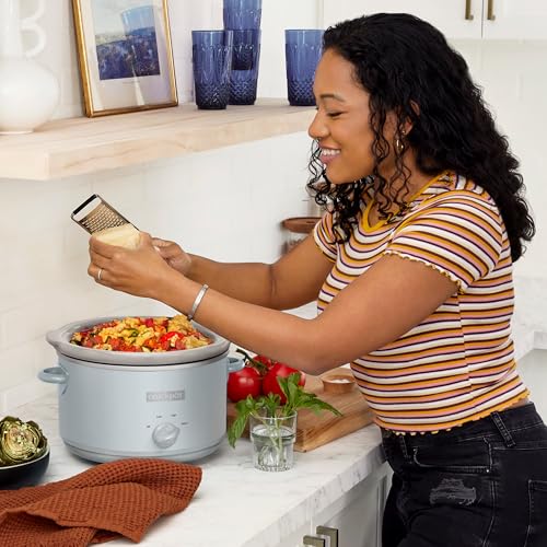 Crock-Pot 4.5-Quart Manual Slow Cooker with Removable Stoneware - Blue
