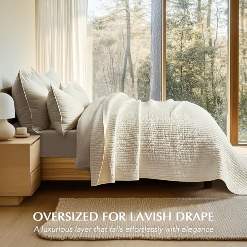 Cotton Sateen Quilt Set Queen Cream with Pillow Shams, 92x96 Inches - EverGrace