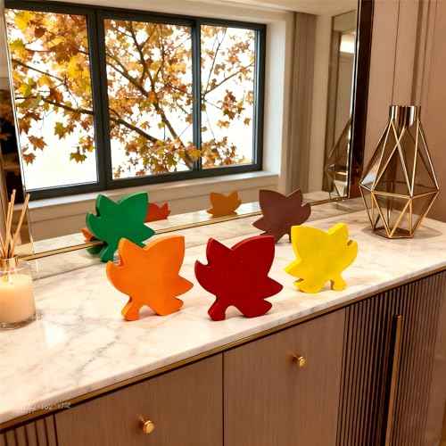 LWINGFLYER Wooden Fall Leaves Decorations Christmas Table Deco Autumn Harvest Maple Leaves Decoration Centerpiece for Office Kitchen Party Autumn Harvest Maple Block Sign£¨5PCS £©
