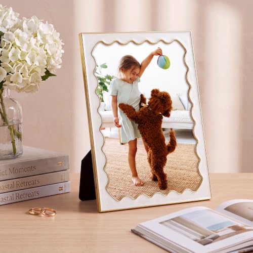 RICHFOCUS 5x7 White Enamel Picture Frame with Tempered Glass - Wavy Inner Trim