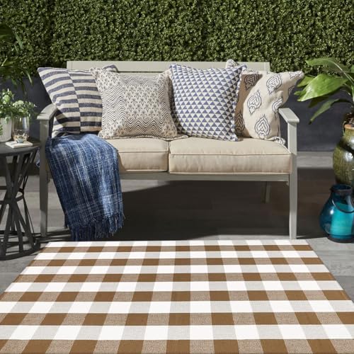 4' x 6' Buffalo Plaid Outdoor Rug - Brown & White Checkered Farmhouse Mat