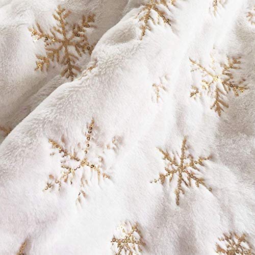 Plush Christmas Tree Skirts, 36 inches Luxury Snowy White Faux Fur