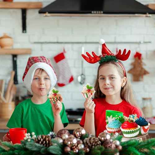 COcnny Christmas Mini Cupcake Liners - 600pcs Merry Christmas Candy Baking Cups Muffin Cupcakes Wrappers, Xmas Tree Santa Disposable Chocolate Cake Wrap Making Supplies for Xmas Eve Party (10 Styles)