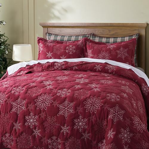 WDCOZY Snowflake California King Size Christmas Quilt Bedspread Set with 2 Pillow Shams