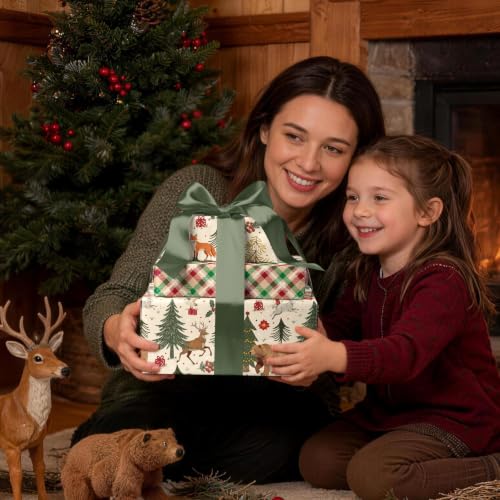 LaRibbons Forest Animals Reversible Christmas Wrapping Paper 17" x 33 ft
