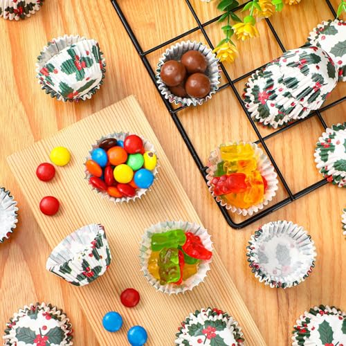 Funtery 600 Pcs Christmas Holly Cupcake Liners Mini Muffin Baking Cups