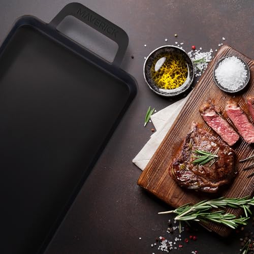 22-Inch Preseasoned Carbon Steel Griddle with Raised Edges and Handles