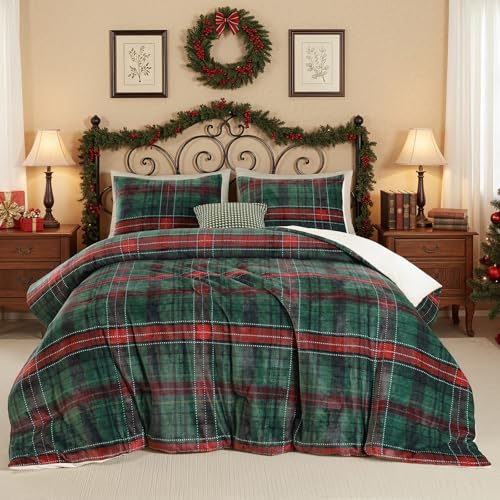 JANZAA 3-Piece Queen Green Plaid Flannel Comforter Set (90x90) — Includes 1 Comforter + 2 Pillow Shams