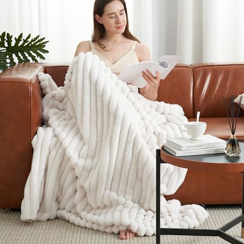 Amélie Home Ivory Striped Faux Fur Throw Blanket 55x70 Oversized Cozy