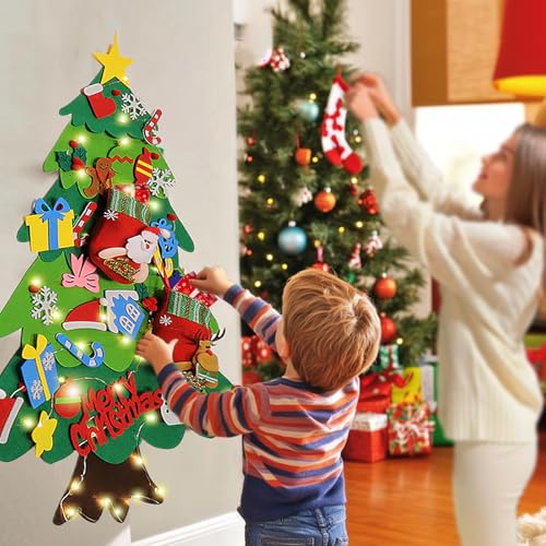 BABORUI Felt Christmas Tree Set for Toddlers with Stockings & String Lights – Christmas Tree Variation