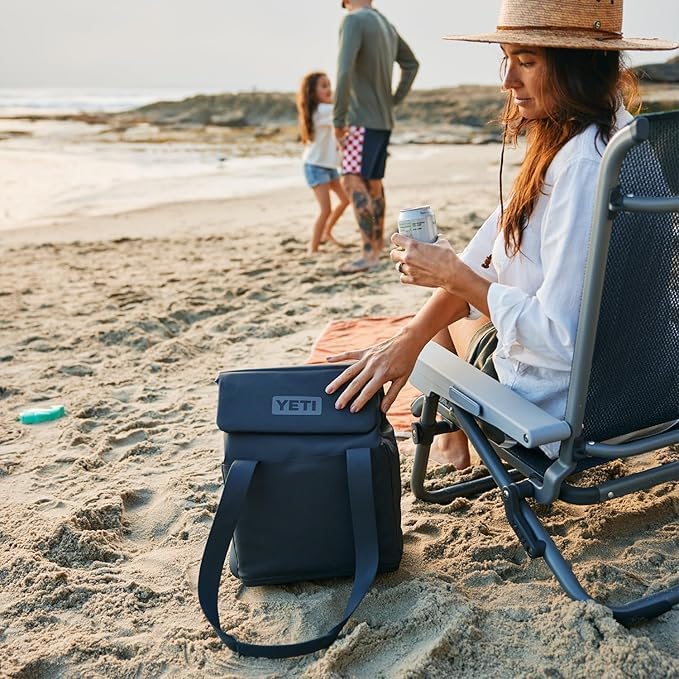 YETI Daytrip 14L Insulated Cooler Tote Bag - Perfect for Outdoor Adventures & Picnics
