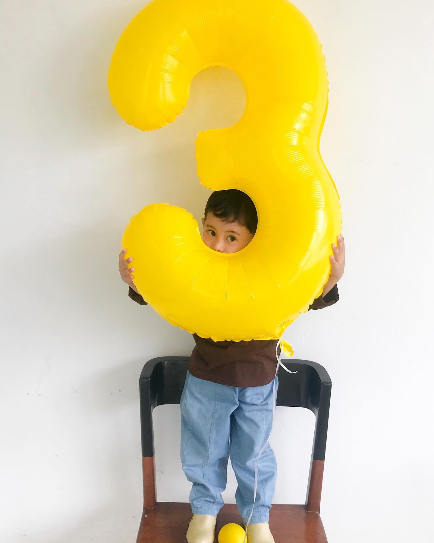 Yellow 6 Balloon, Number Balloons 40 Inch, 6th Balloons for Birthday Decorations, Yellow Party Supplies 6 Birthday Balloon, Number 6 Balloon