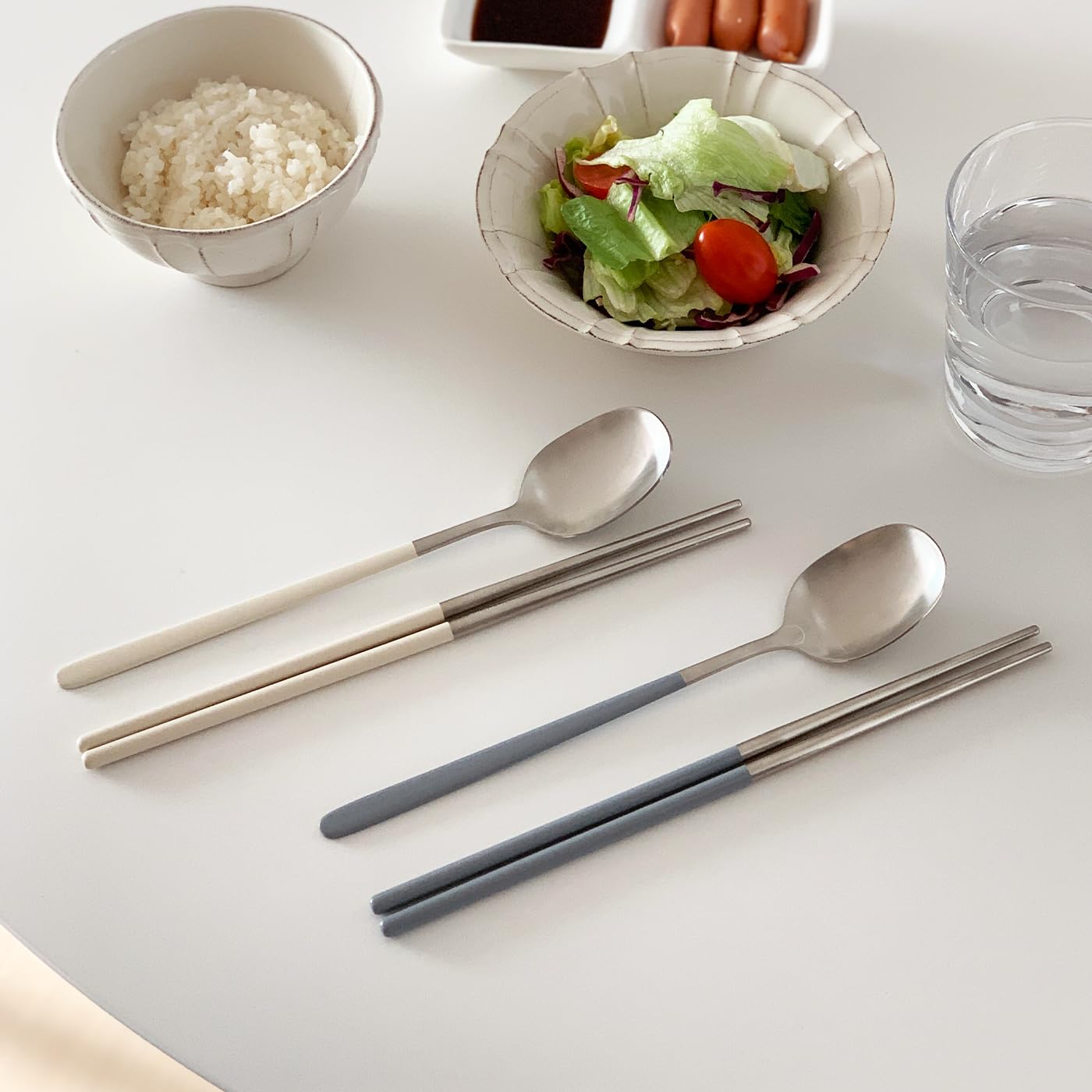 304 Stainless Steel durable Lightweight Korean-style Beautiful Cutlery Spoon and Chopsticks Set Scratch Resistant 2Pieces (Ivory+Brown)
