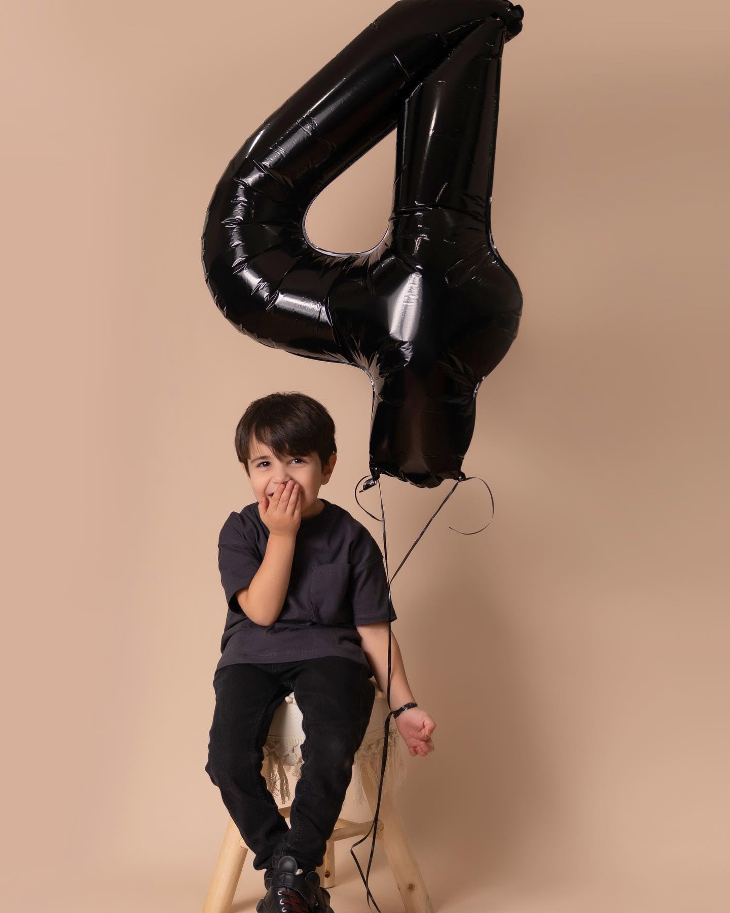 Black Number 18 Balloon 40 Inch, 18th Birthday Party Decorations for Children, Giant 18 Foil Balloon for Party Supplies