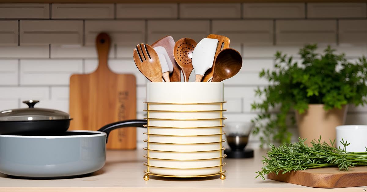 SIEBOLD Utensil Holder for Kitchen Counter Large Cooking Utensil Holder,Gold Ring Metal Frame and White Ceramics