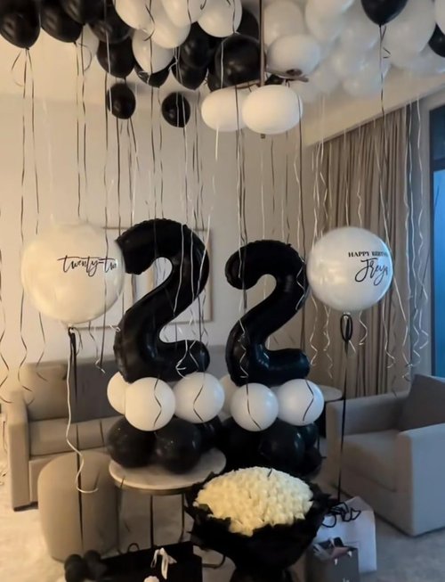 Black Number 27 Balloon - Large Happy 27th Birthday Decoration for Men & Women | Foil Balloon for Celebrations